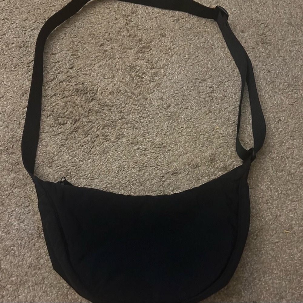 Uniqlo bag